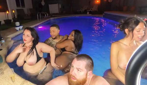 Las Vegas Pool Party Orgy
